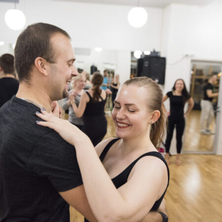 Pinja Simola: Paribachatan starttikurssi / To 2.7.